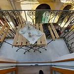 Casa dei Normanni: COSTANZA