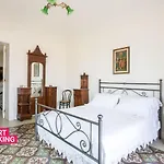 Casa Valerie Al Lavatoio Medievale By Wonderful Italy