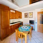 Alberti\'S House