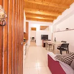 Carrettieri 9 Apartment