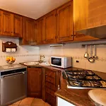 Meravigghia Apartment