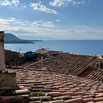 Ad Un Passo Dalla Rocca Luxury Suite