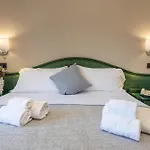 Hotel Baia Del Capitano