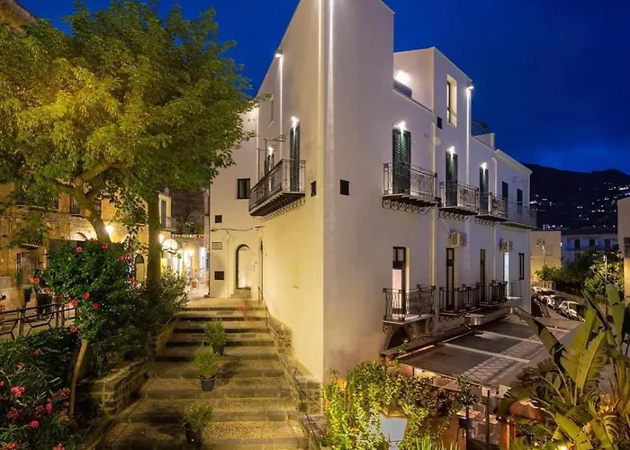 Palazzo Raho Suites