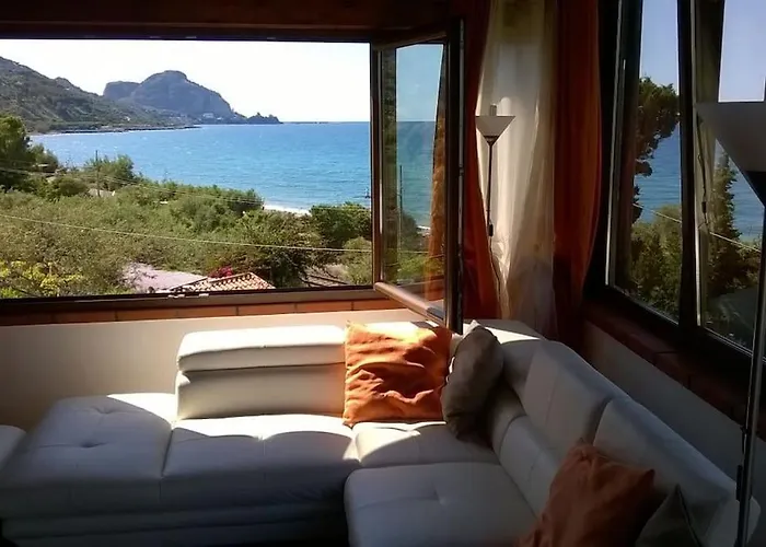 Casa Plaja Degli Uccelli