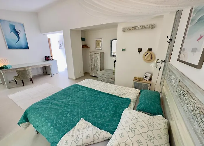 Cefalu Forest Hideout