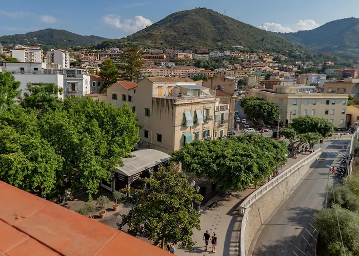 Terrazza Matteotti A Cefalu By Wonderful Italy