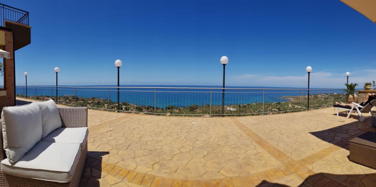 Le Terrazze Villa *