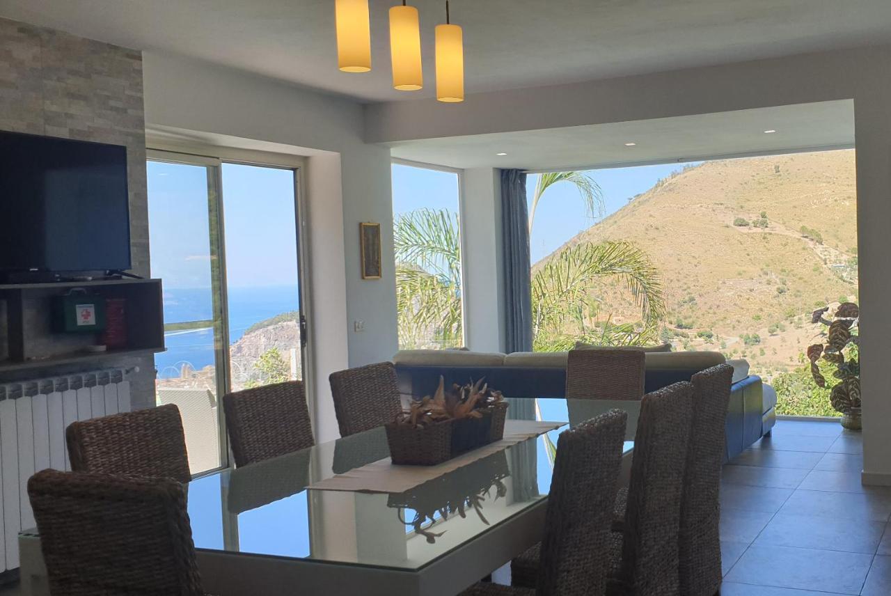 La Vista - By Vacation Service Villa