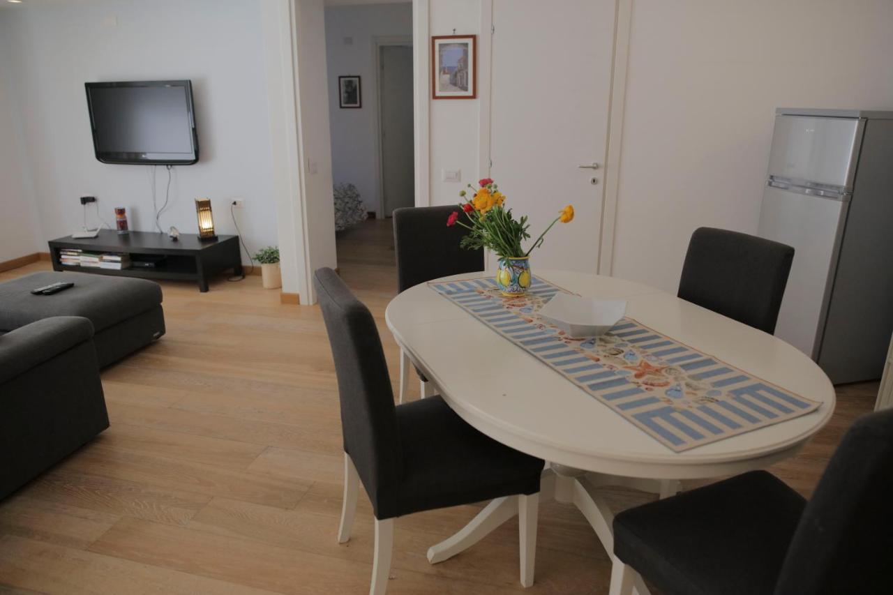 The Sunny House Apartment