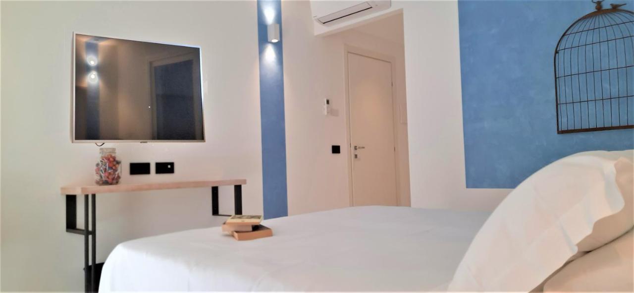 Lo Spada Rooms B&B Bed & Breakfast
