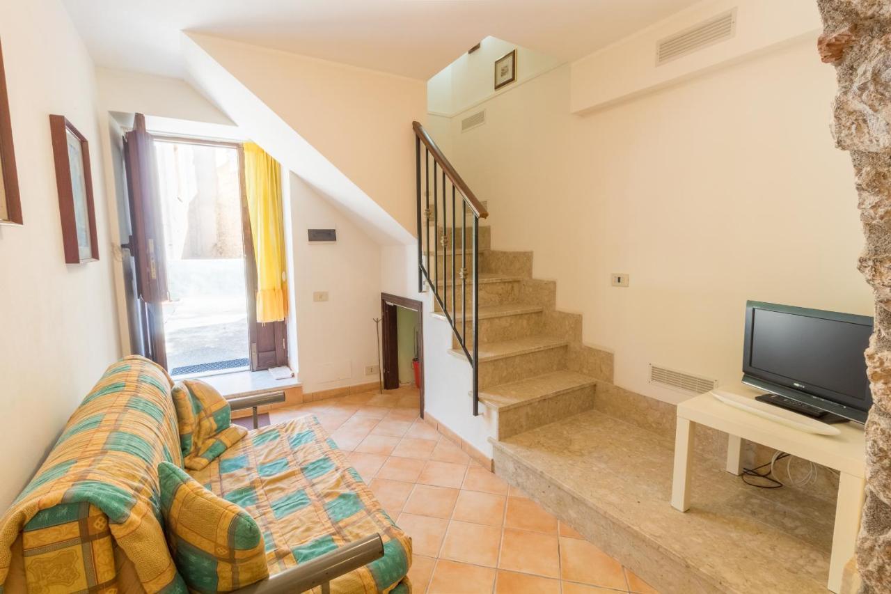 Domus Aurea Borgo House Apartment
