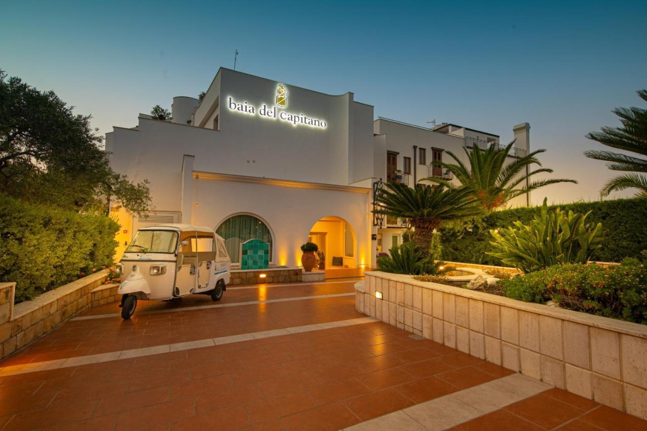 Hotel Baia Del Capitano 4*