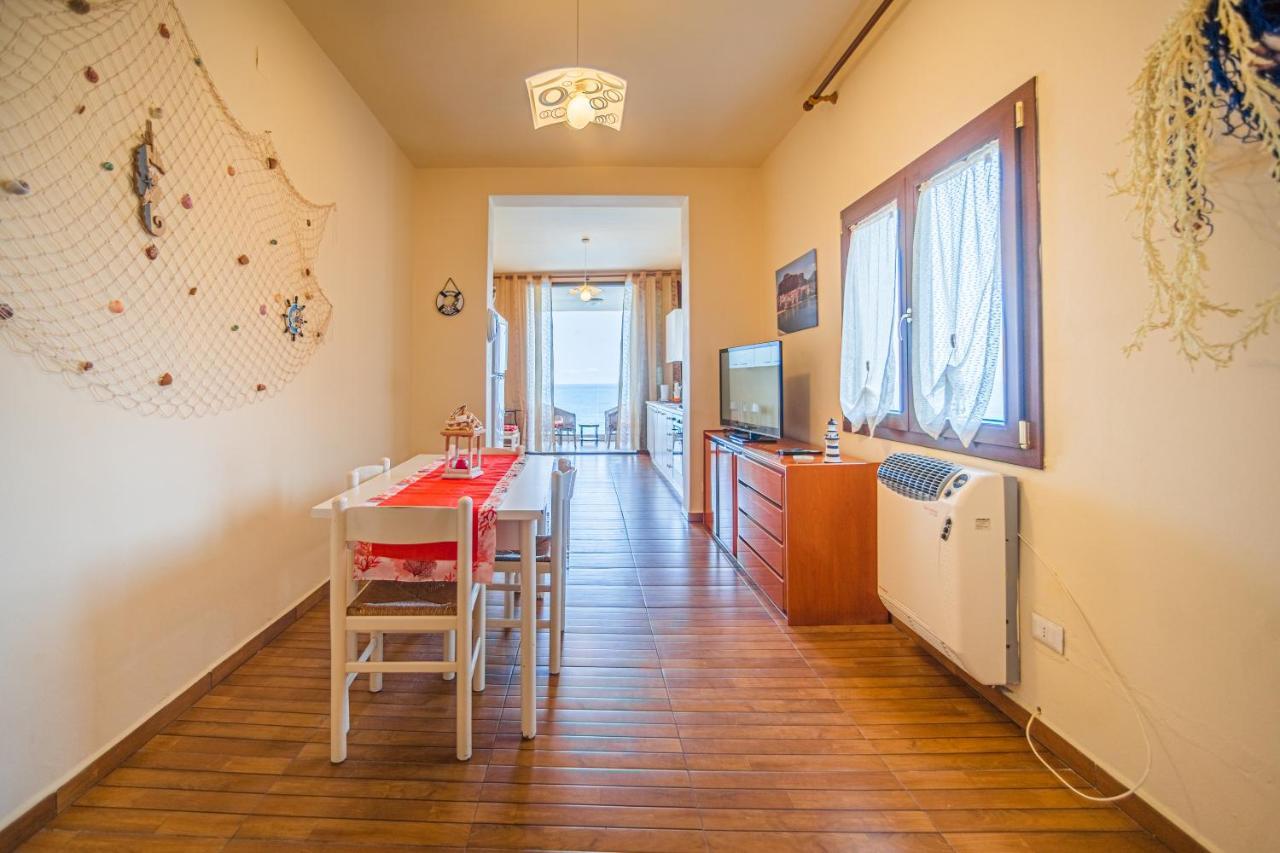 House On The Sea Apartment Cefalu