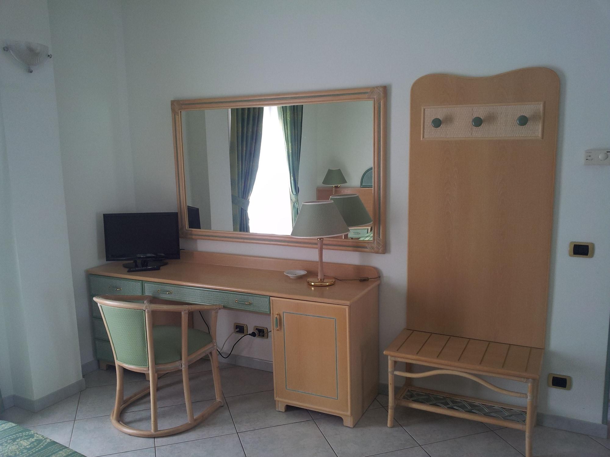Hotel Belvedere 3*