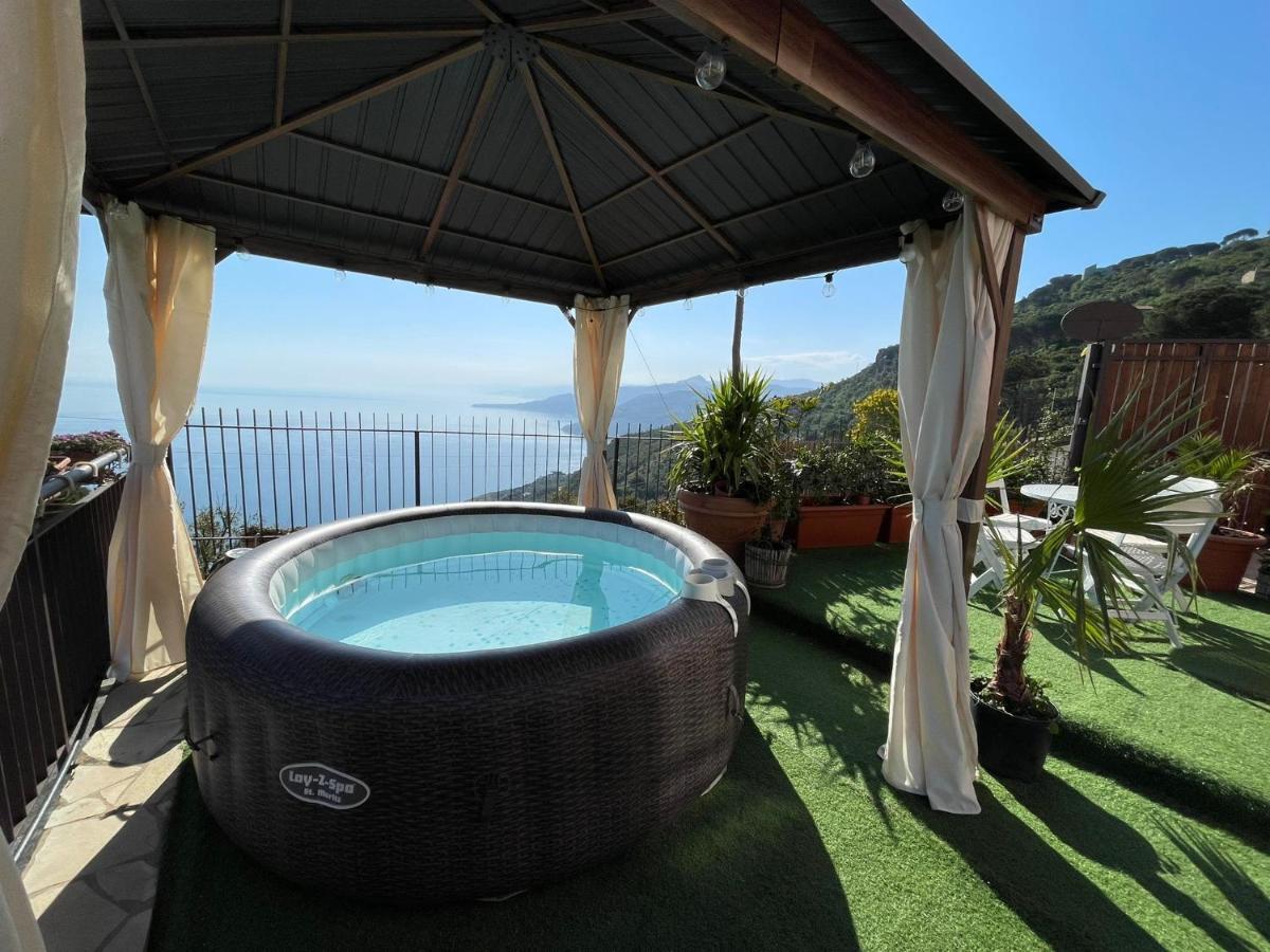 Roomantic & Piscina Idromassaggio * Cefalu