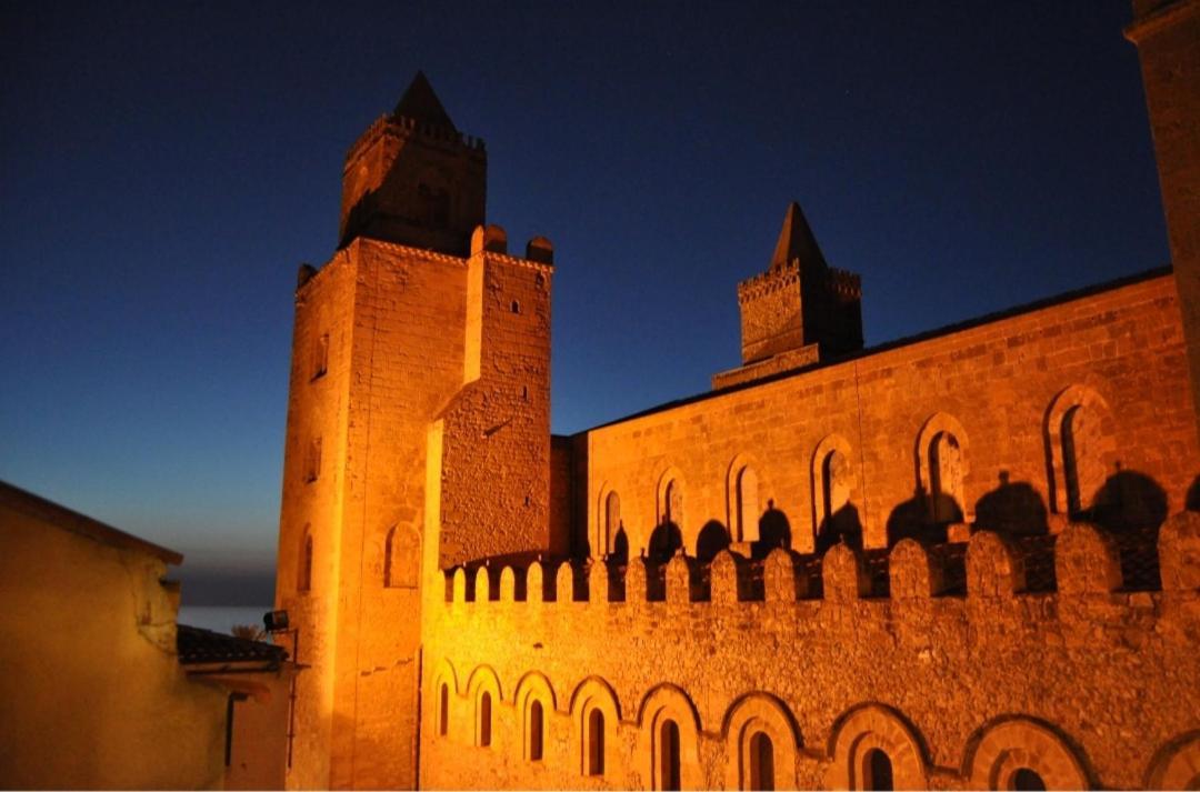 Casa Monteleone Al Duomo Apartment Cefalu