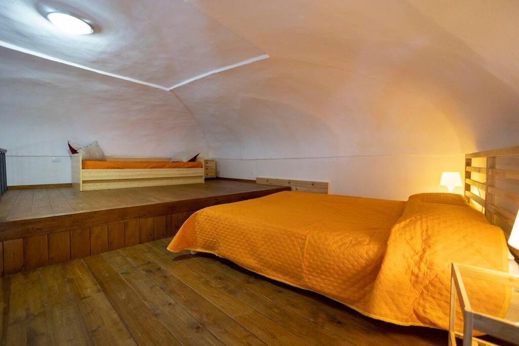 Loftbotta2cefalu * Cefalu