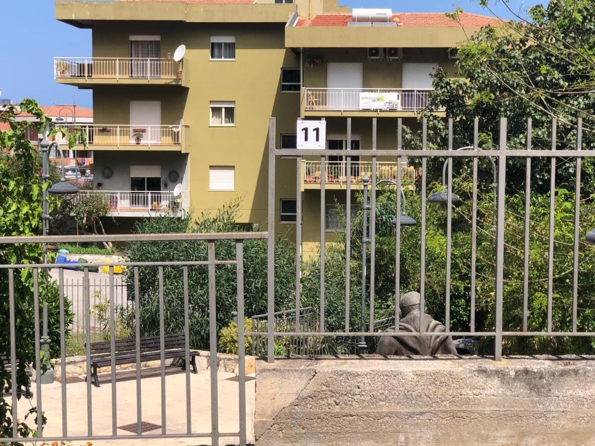 Casa Della Zia Apartment *