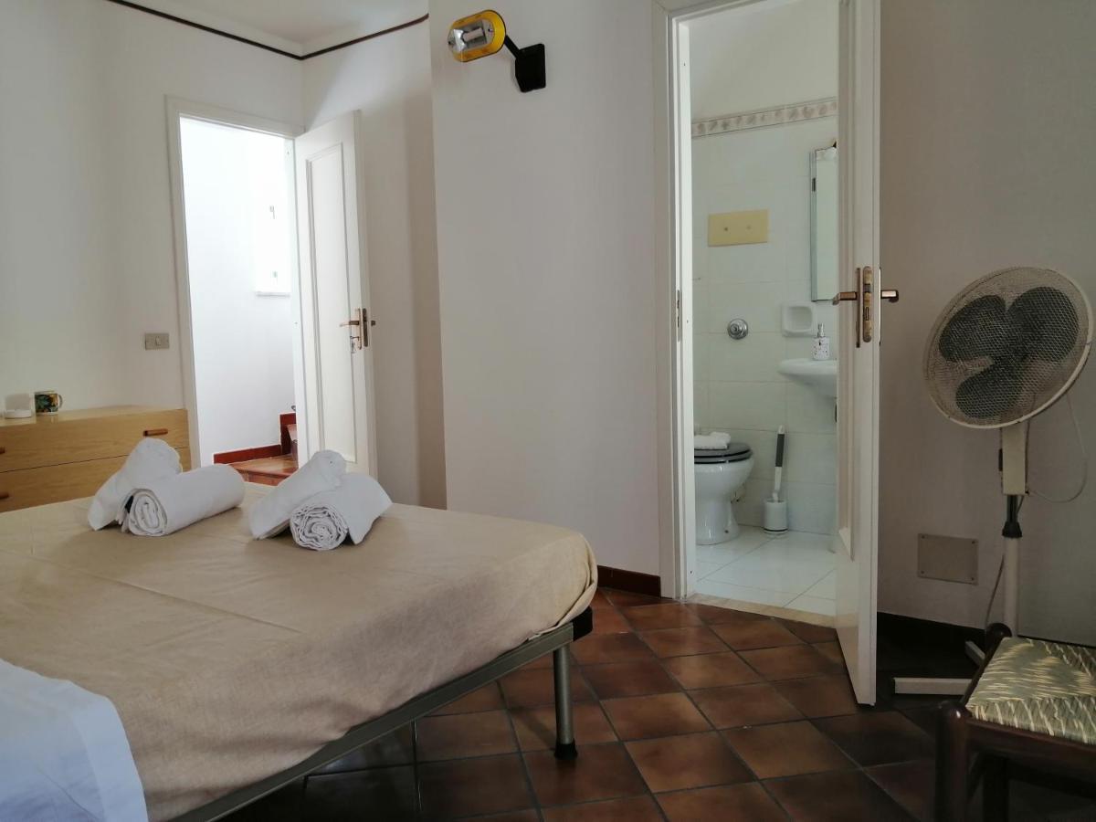 Stanza A Guest house *