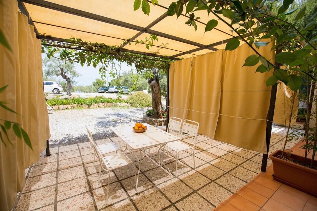 Ogliastro Sul Mare Holiday home
