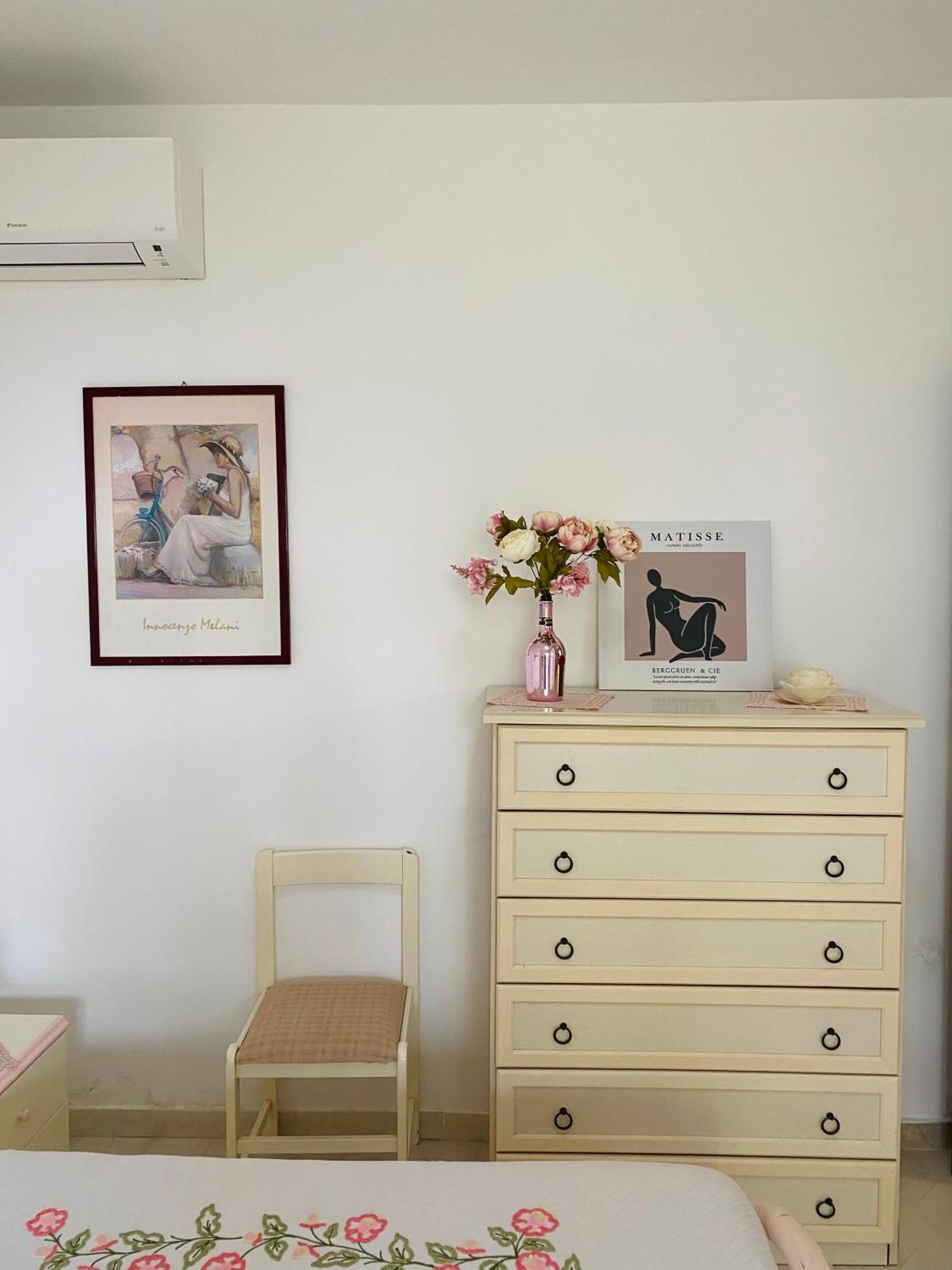 Azzurra Villa *