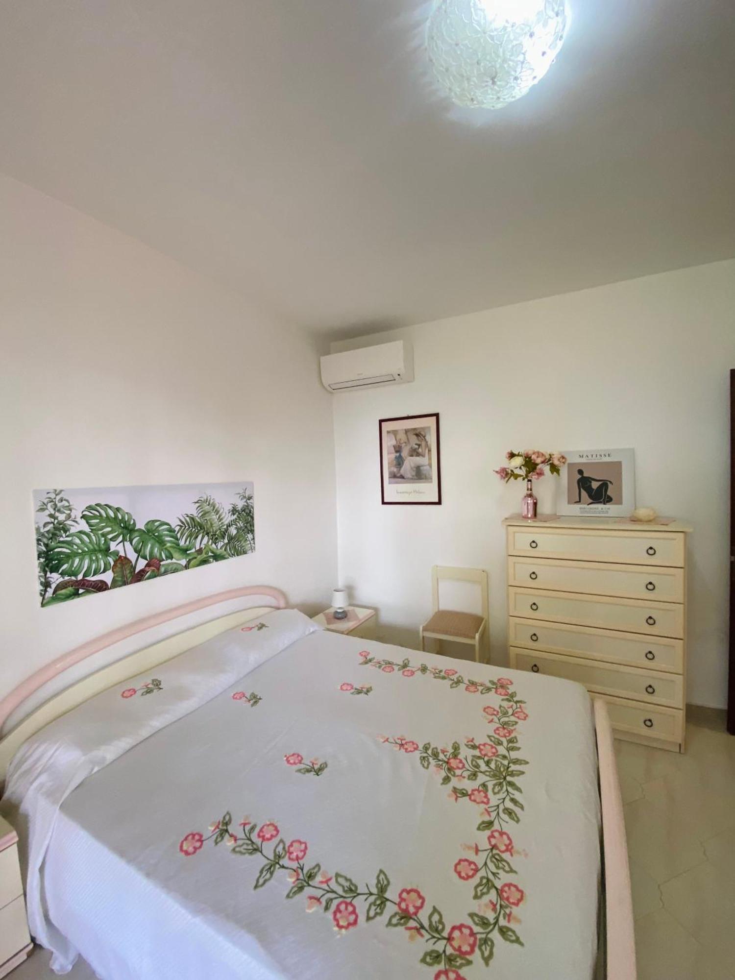 Azzurra Villa *
