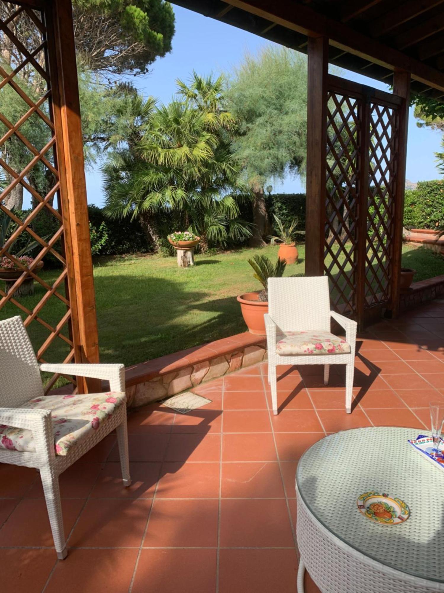 Azzurra Villa