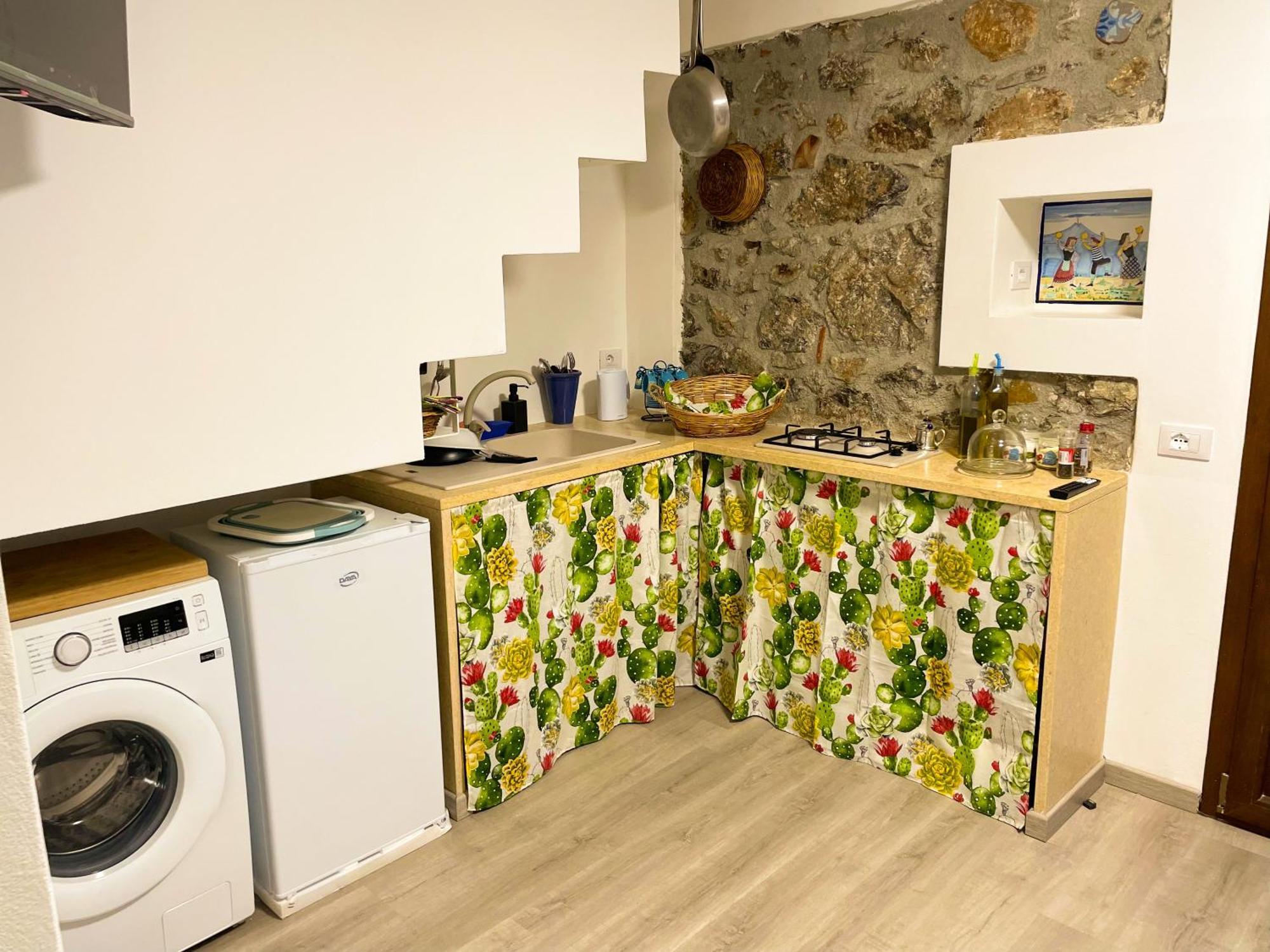 Canonica Dimore * Cefalu