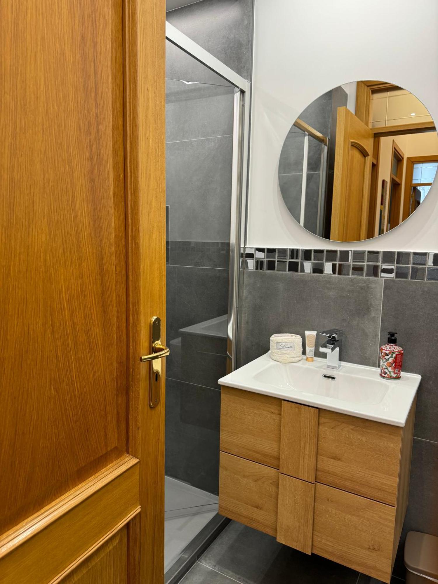Cavour Holidays Apartment