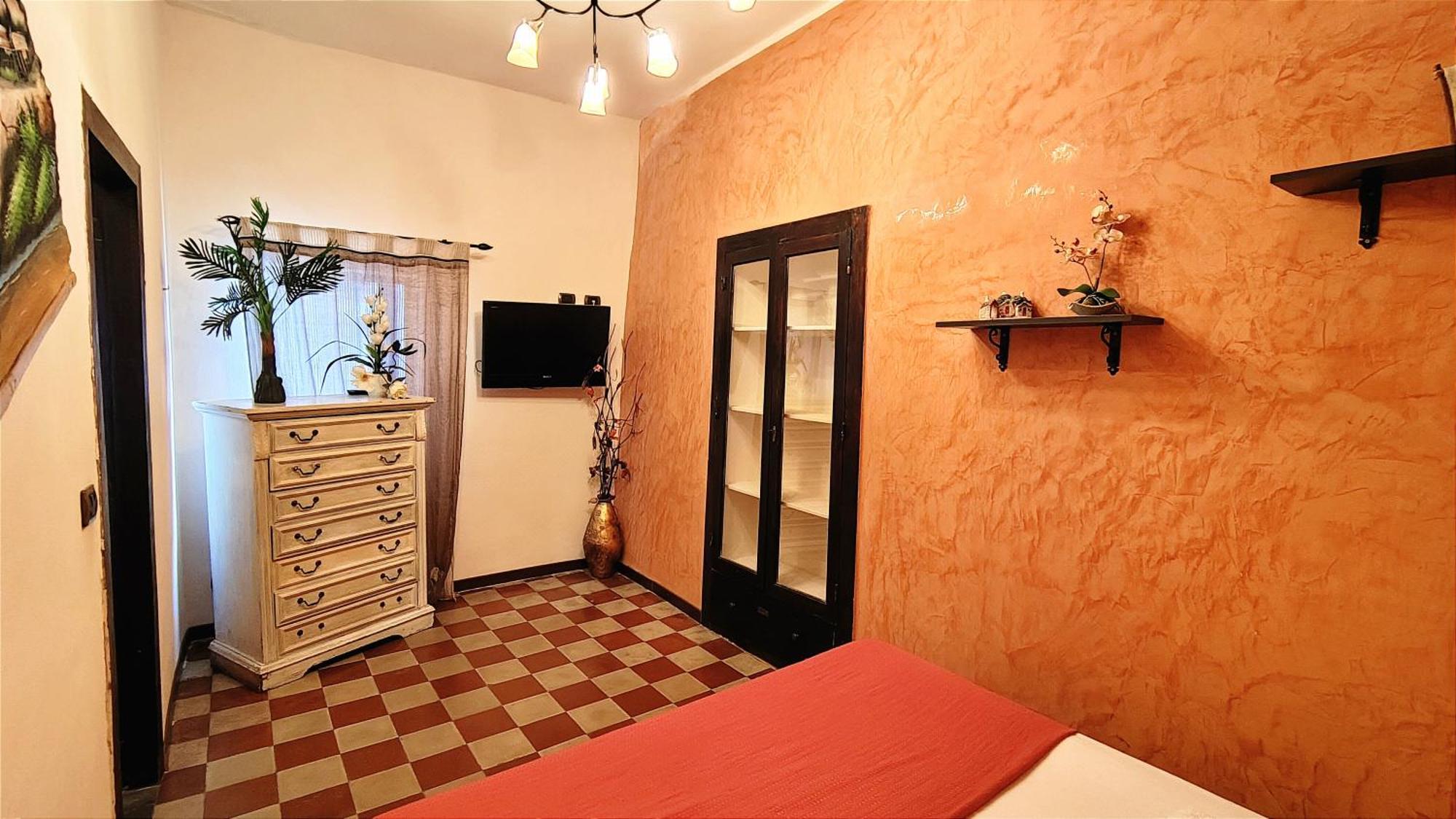Ruggero House