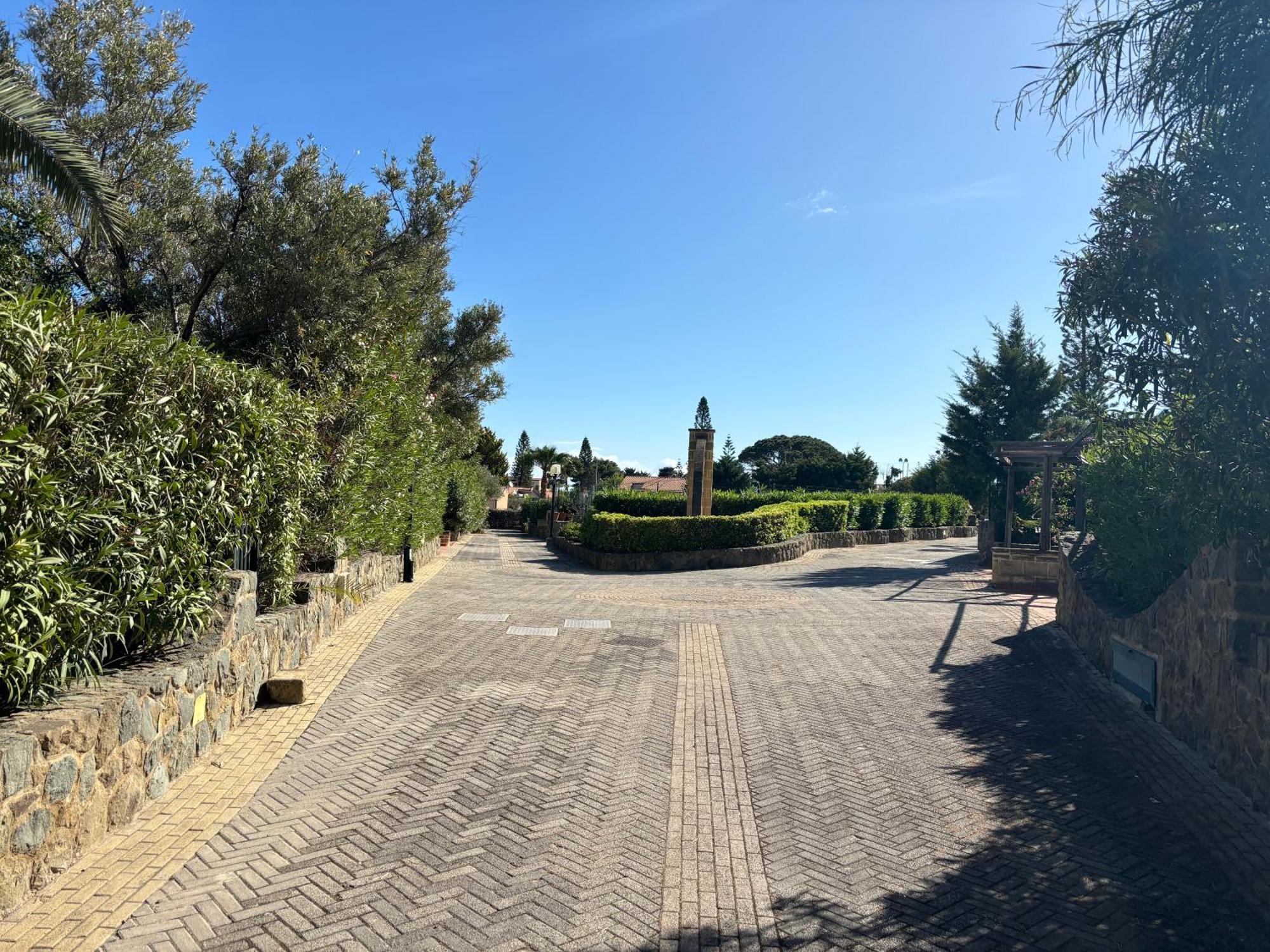 Villa Al Mare Baia Emiri Mazzaforno