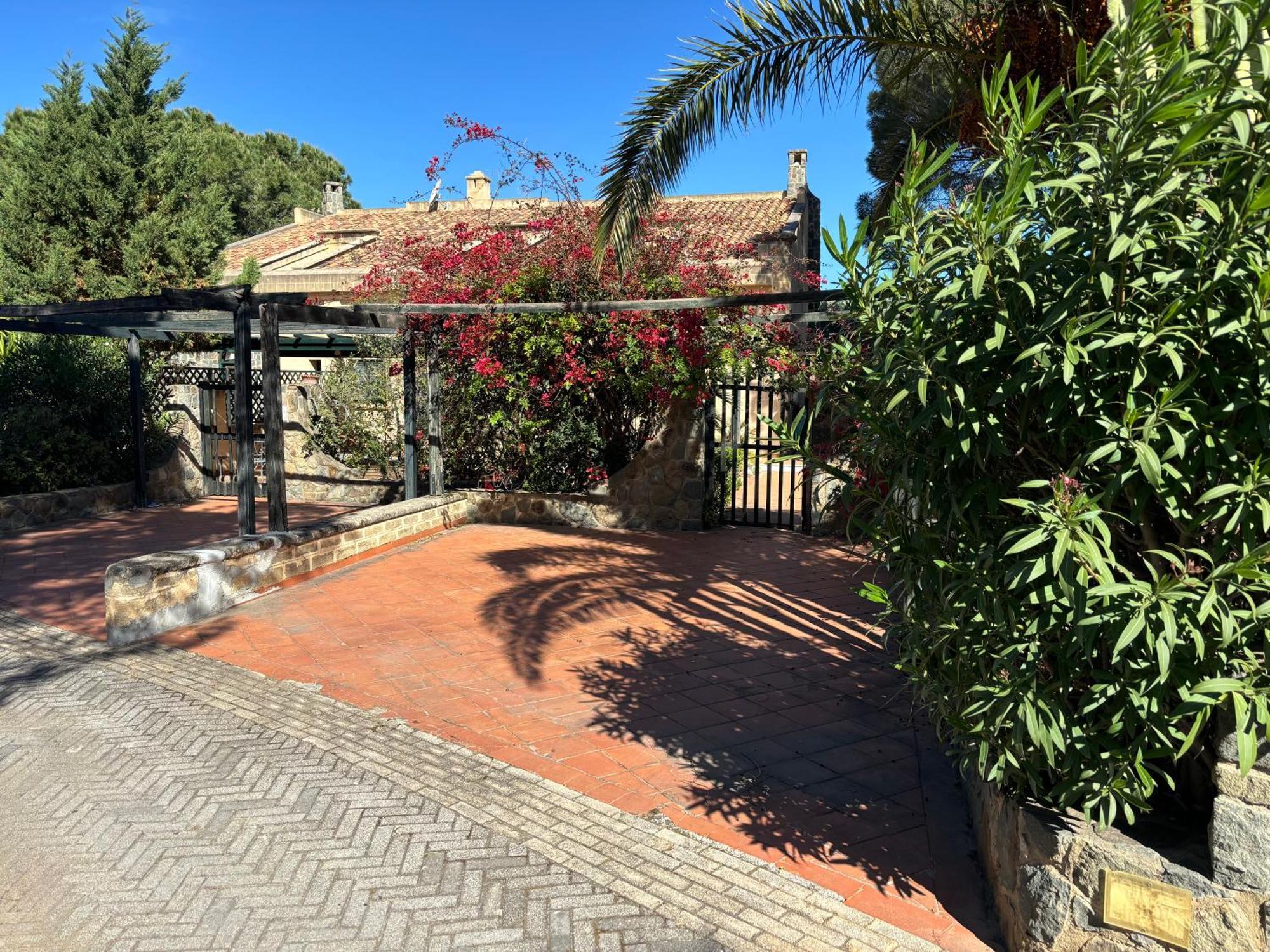 Villa Al Mare Baia Emiri Mazzaforno Cefalu