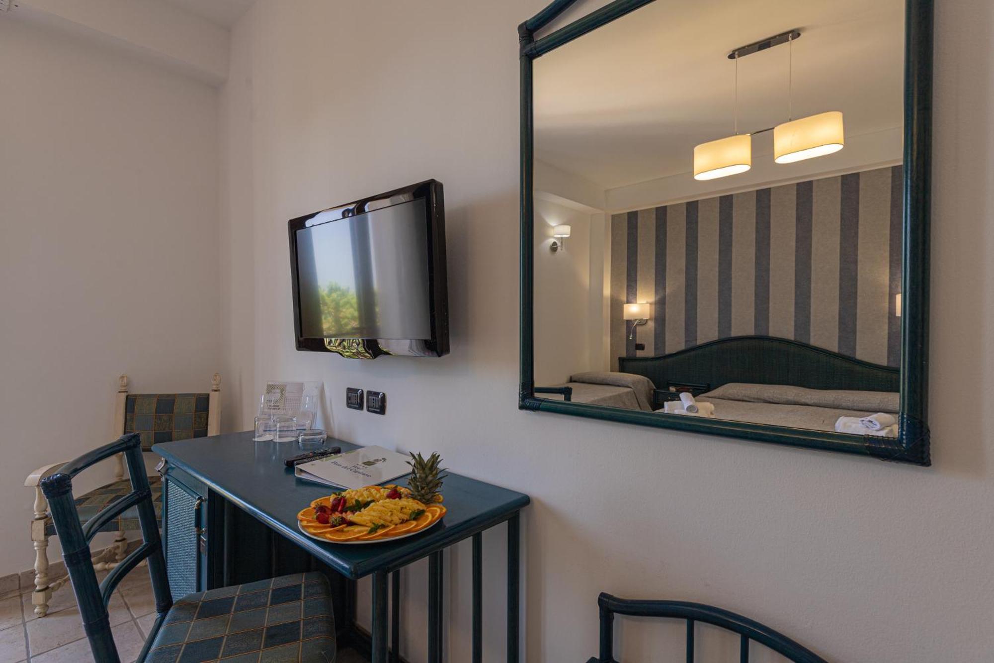 Hotel Baia Del Capitano Cefalu