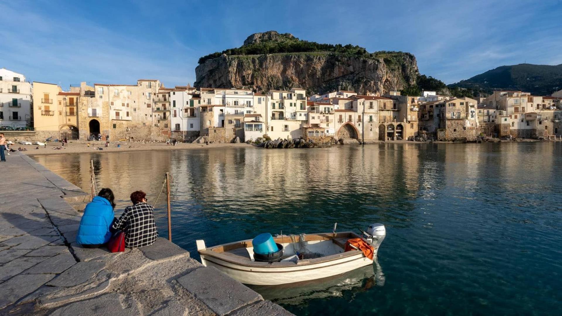 Apartment Alba Sul Mare By Caseserio Cefalu