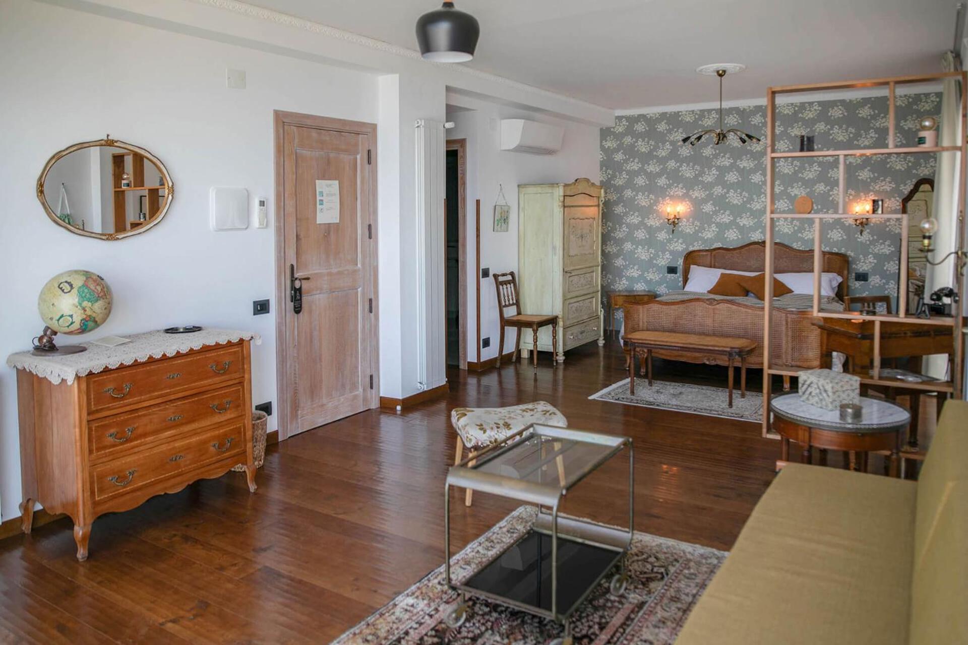 Al 33 Giri Bed & Breakfast *