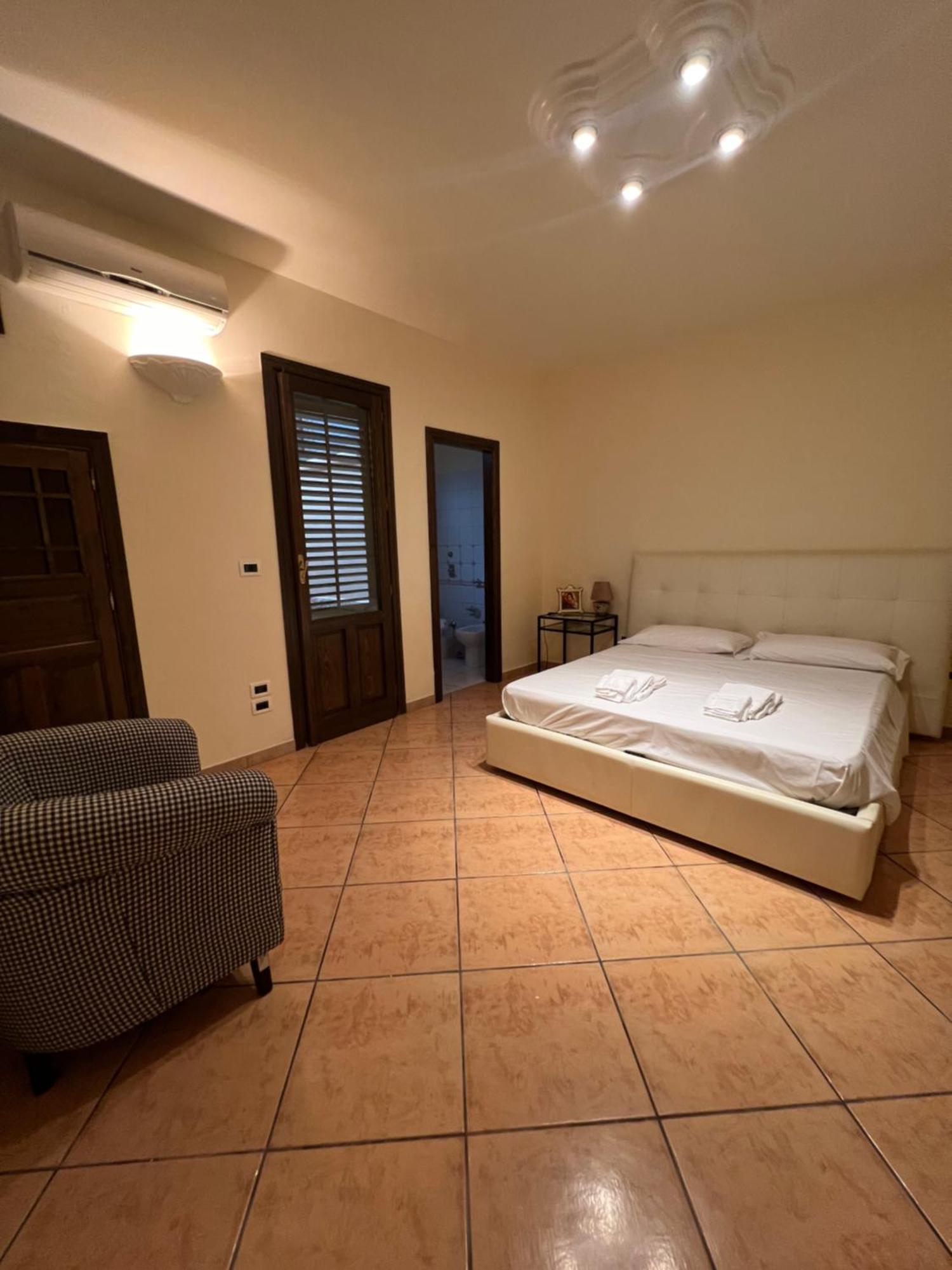 Lipari Villa