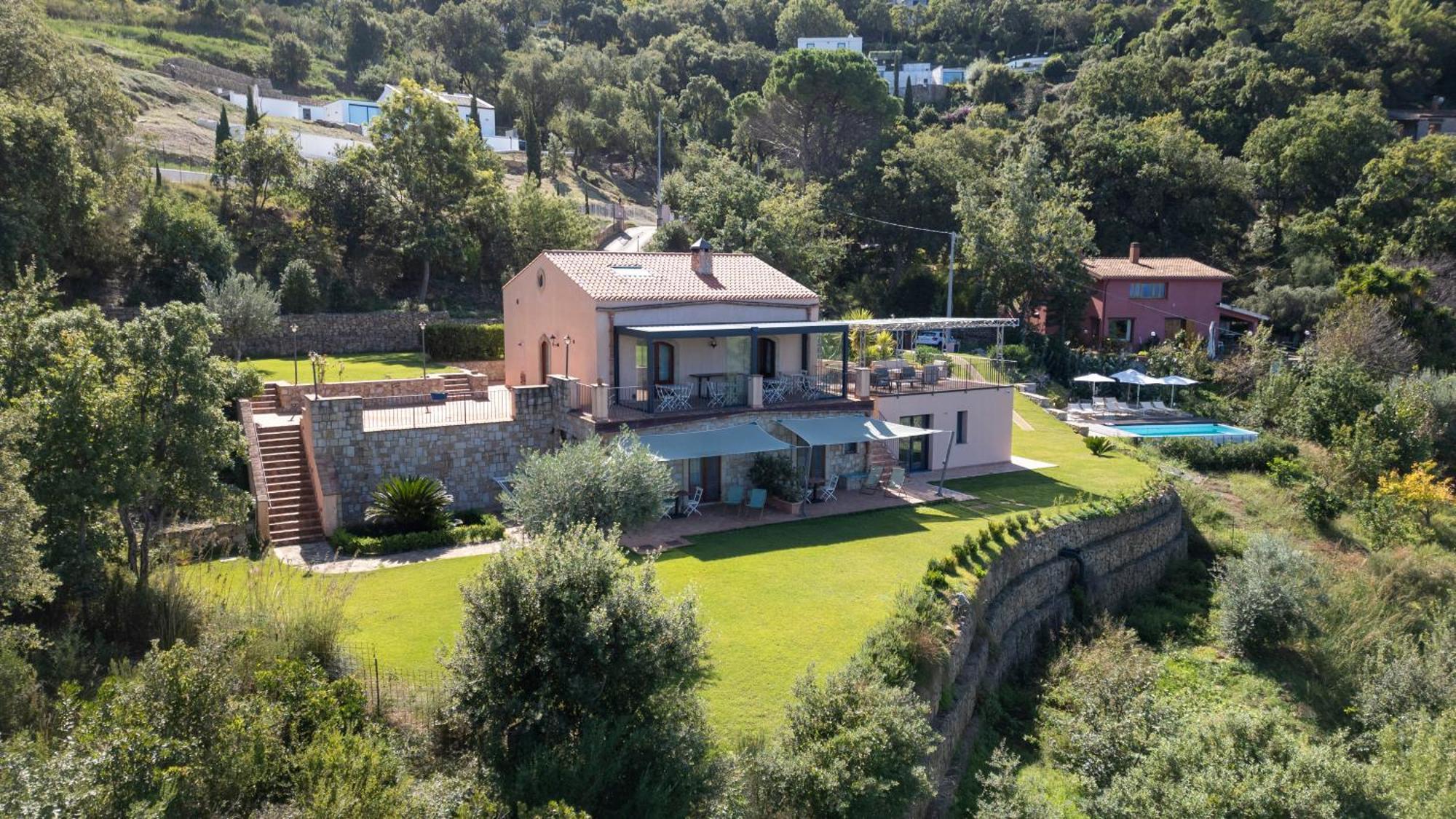B&B Le Ginestre 3*