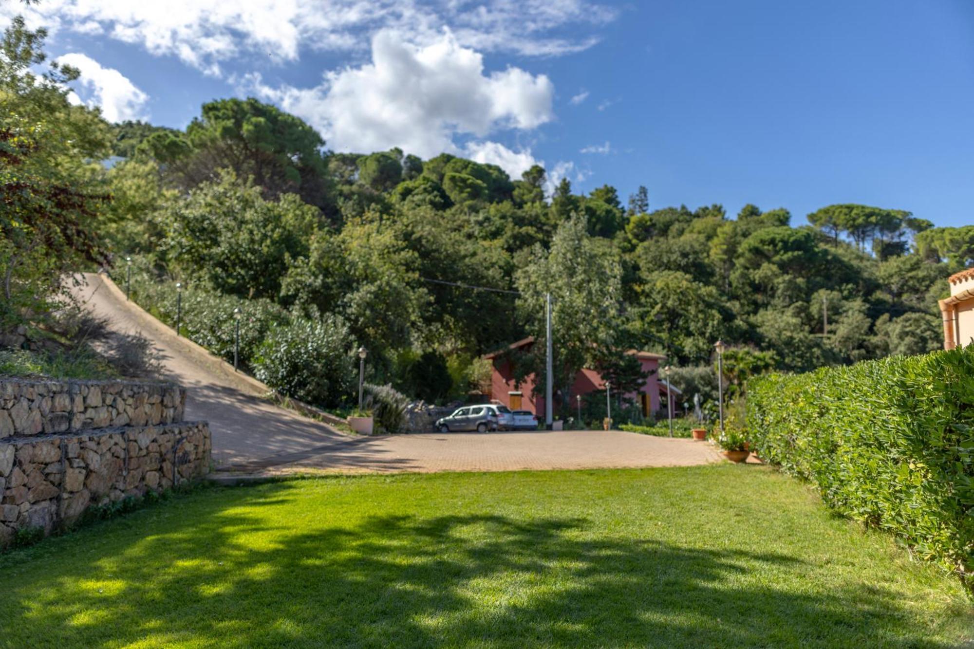 B&B Le Ginestre Bed & Breakfast