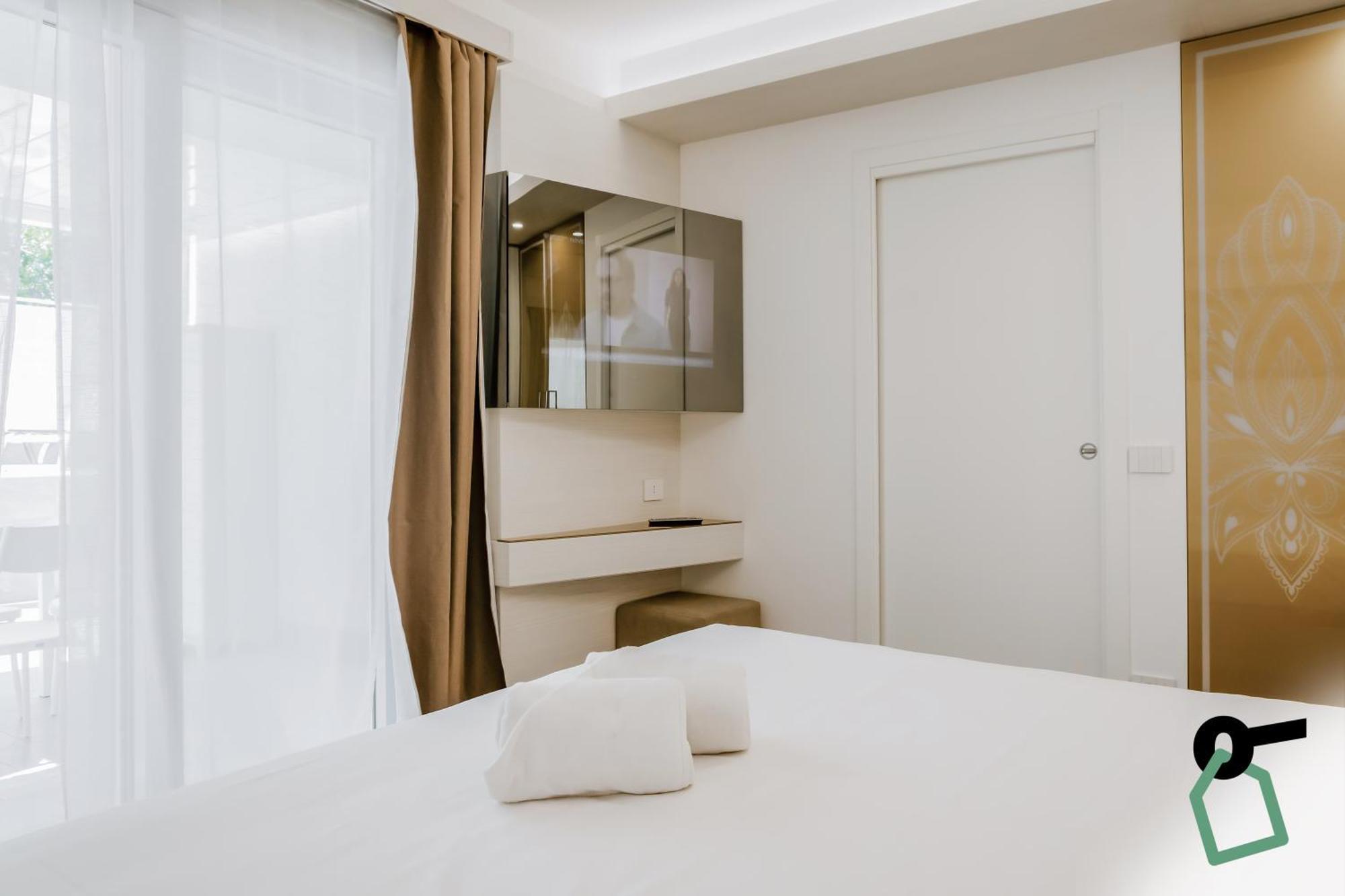 Hotiday Collection - Aparthotel