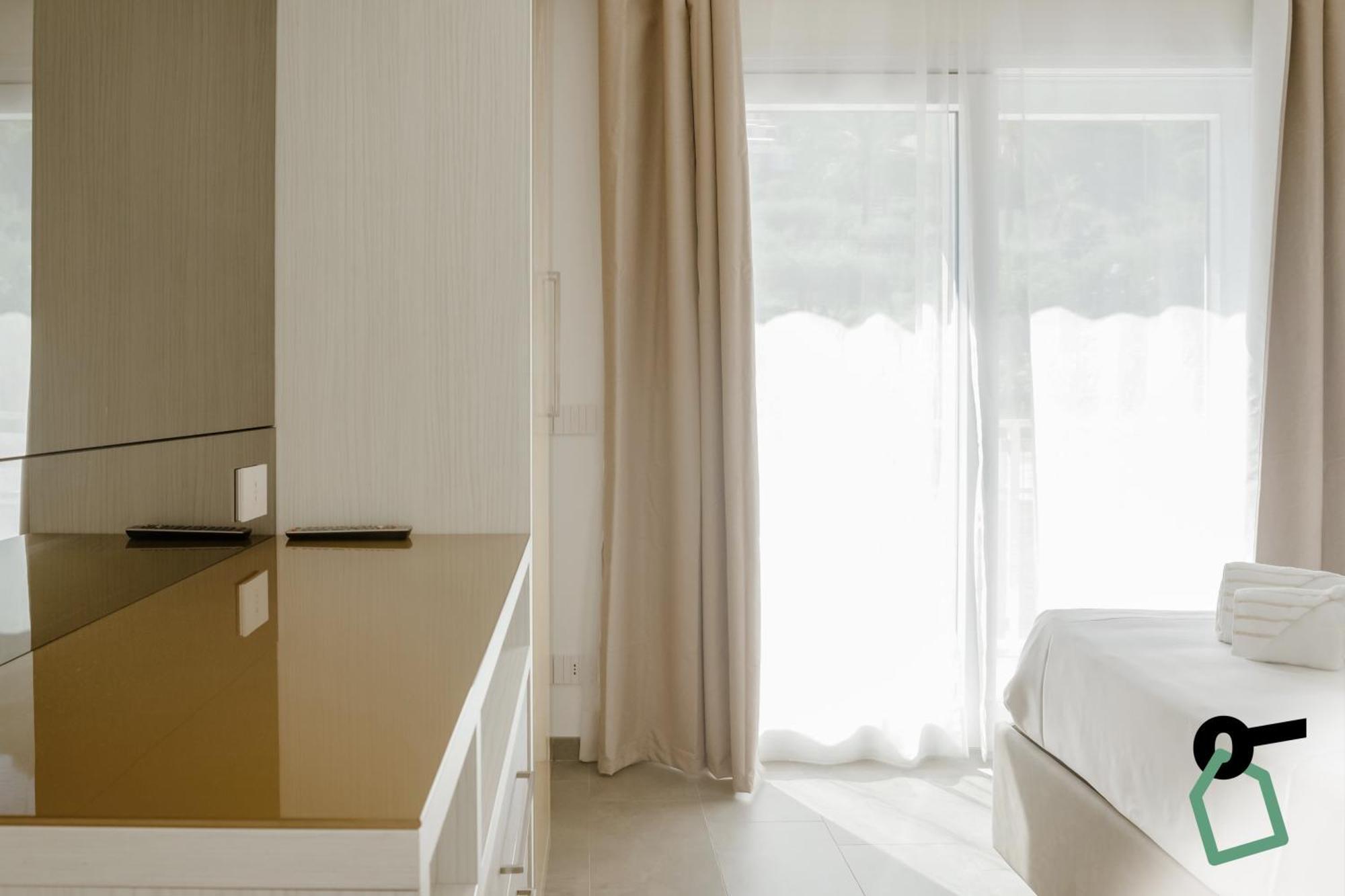 Hotiday Collection - Aparthotel Cefalù