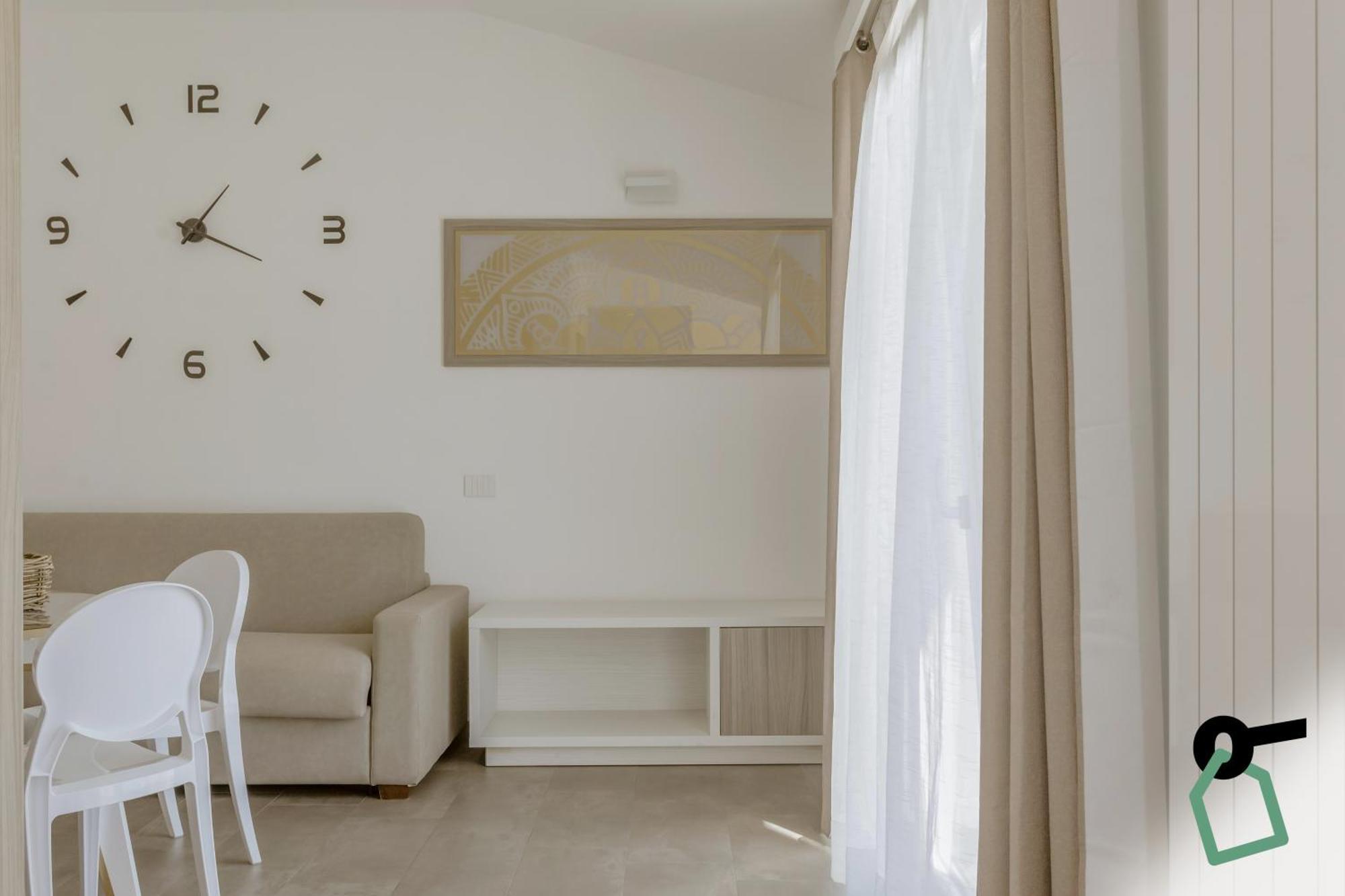Aparthotel Hotiday Collection - *