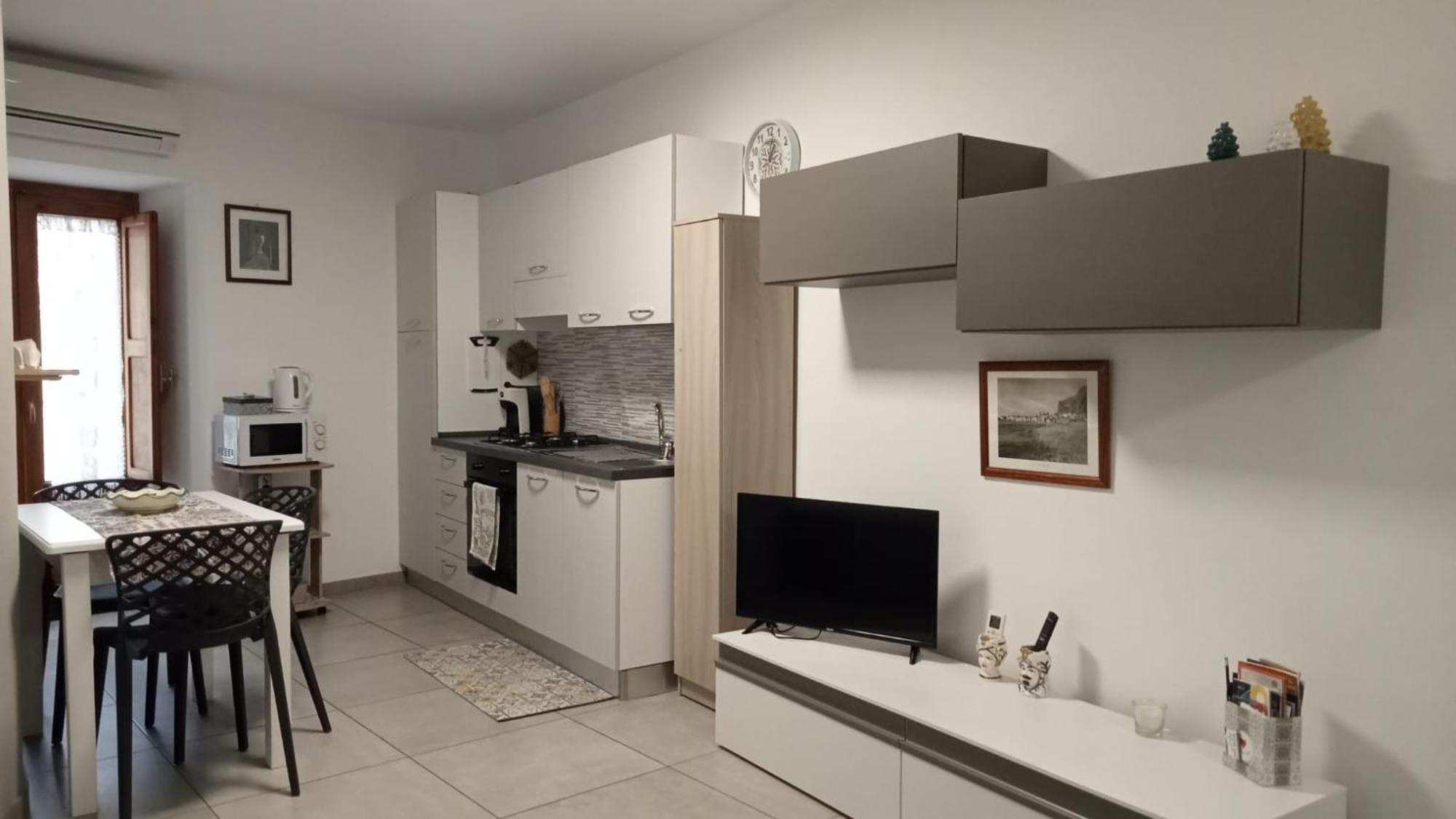 Apartment Casa Spinuzza 4 *