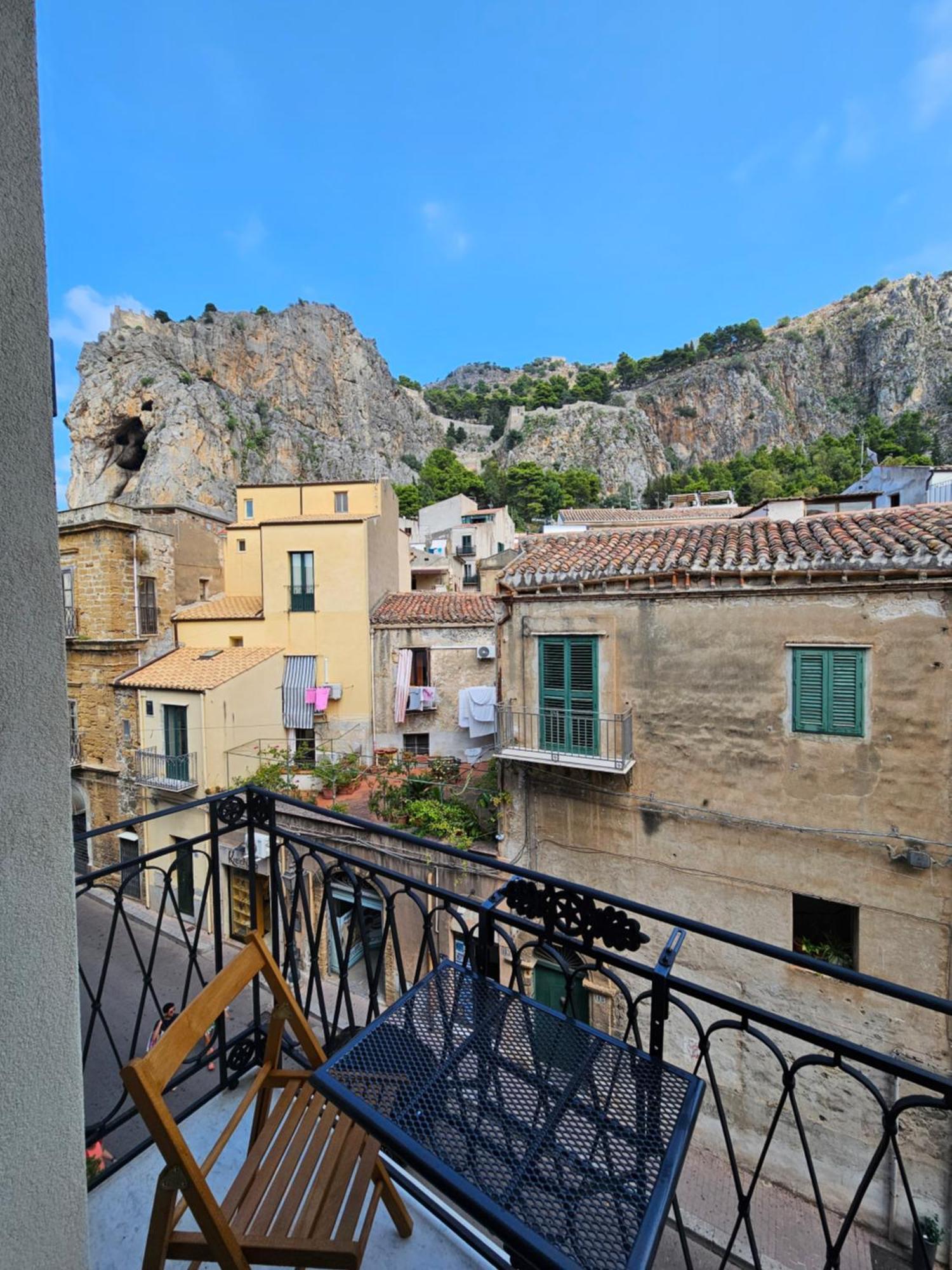 Kefale - Di Charme Nel Cuore Di * Cefalu