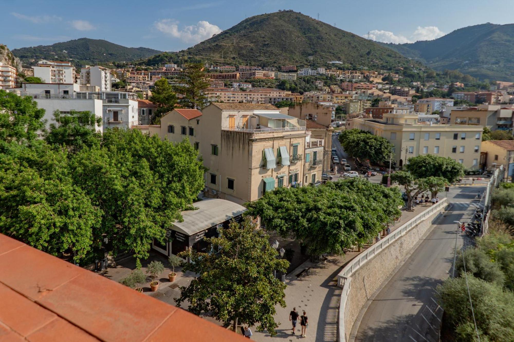 Appartamento Terrazza Matteotti A By Wonderful Italy