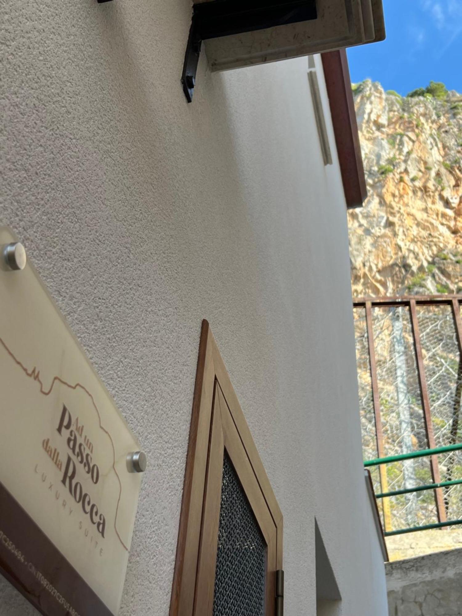 Ad Un Passo Dalla Rocca Luxury *