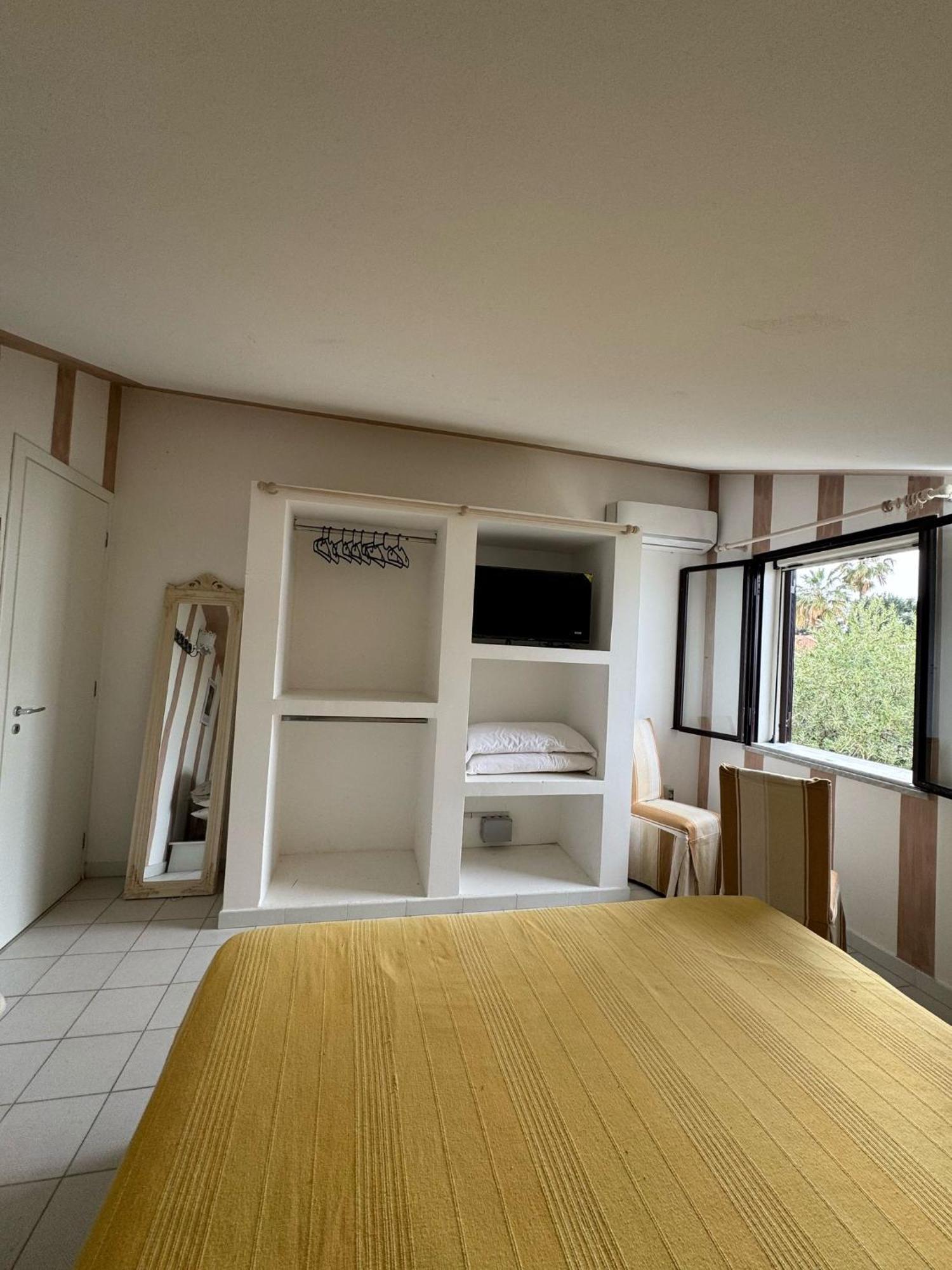 Giulia Fronte Mare Con Privata Villa