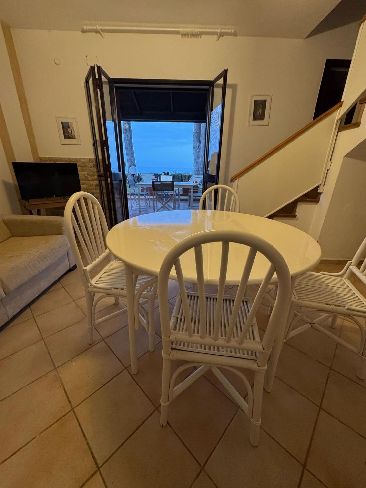 Villa Giulia Fronte Mare Con Privata