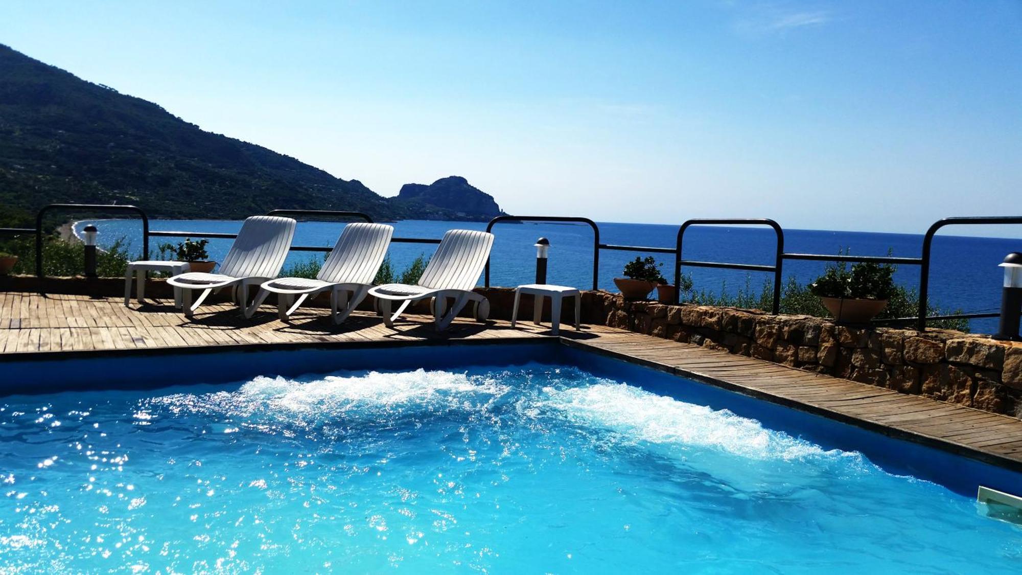 Ch Exclusive Aparthotel