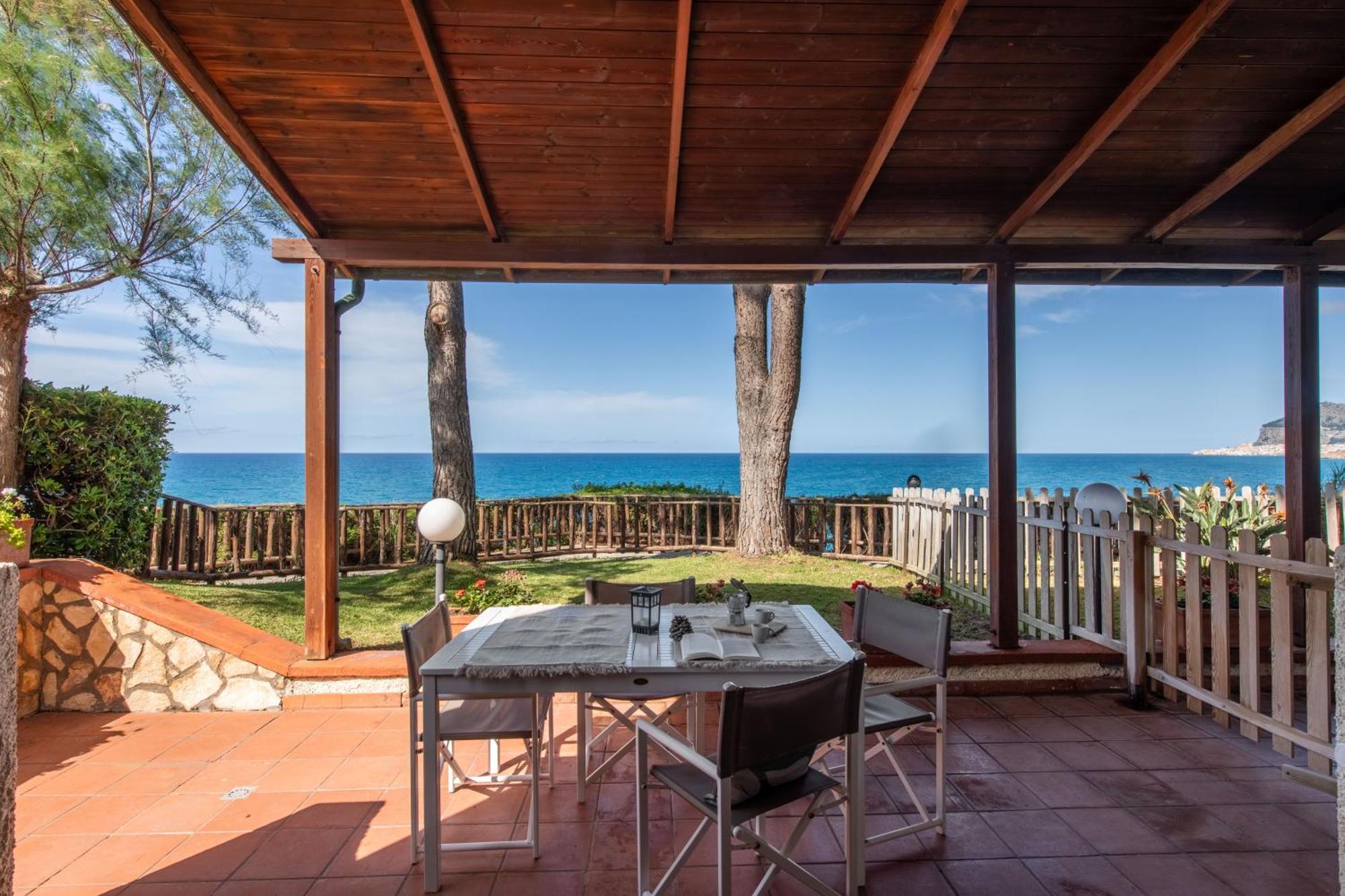 Giulia Fronte Mare Con Privata Villa